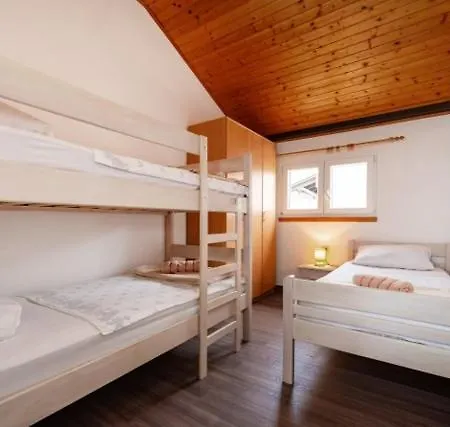 Apartament Maja Nin