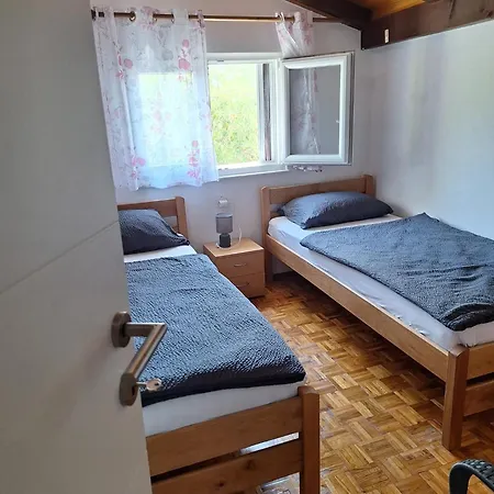 Maja Apartmán *
