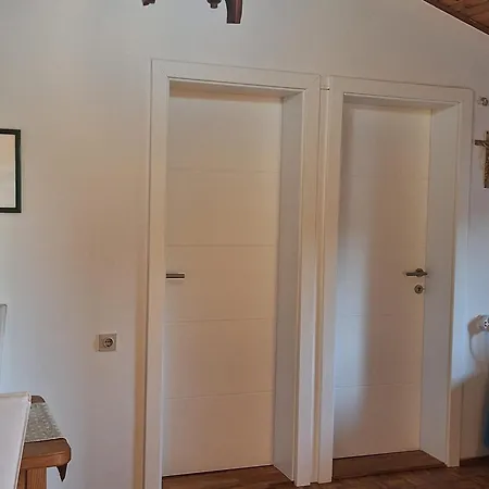 Maja Apartmán Nin